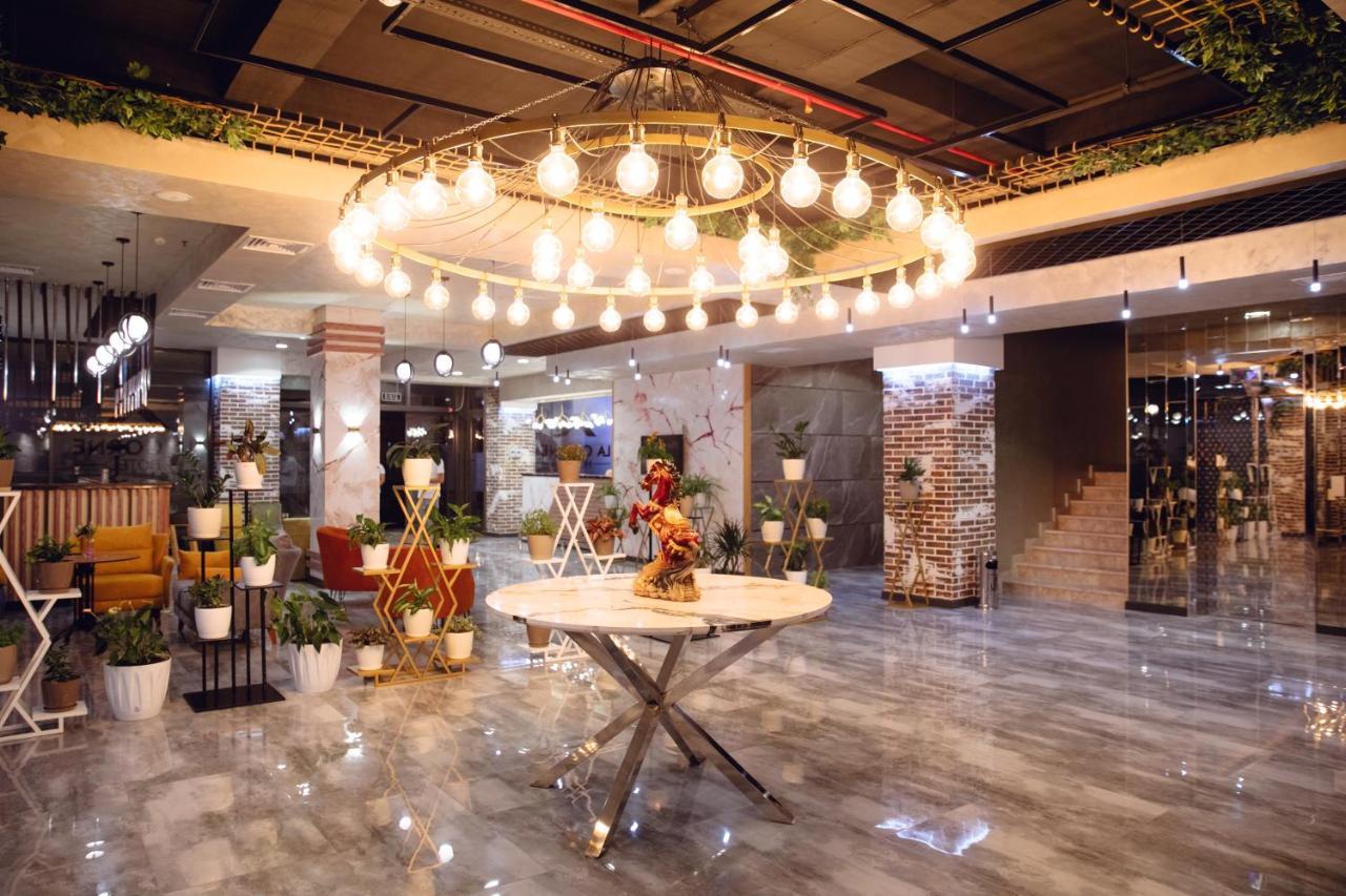 La Corne Hotel Baku Exterior photo